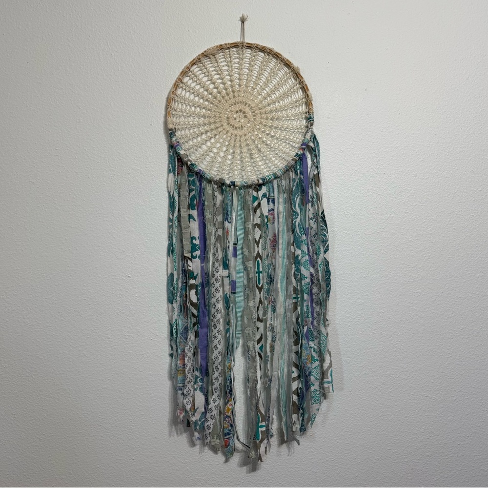 Lace Doily Dream Catcher Bohemian Boho Style Fabric Fringe Wall Hanging